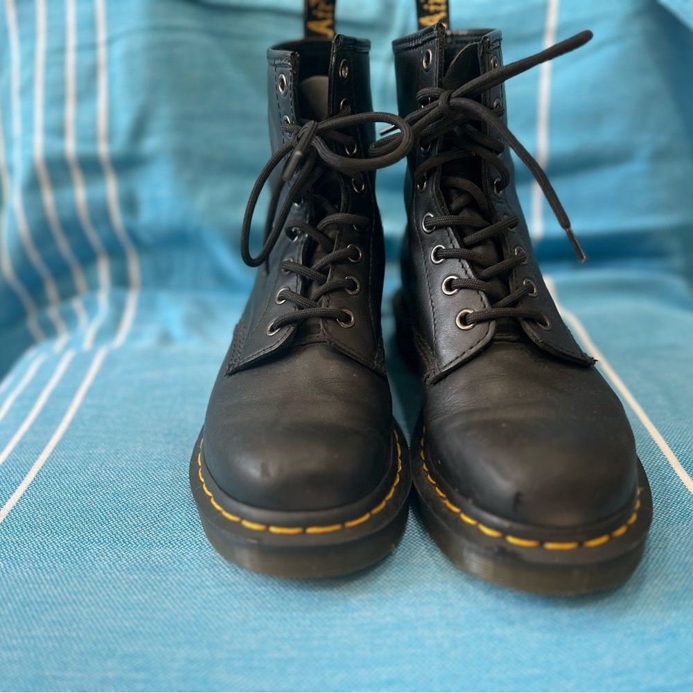 Gently used Dr Martin Size 7